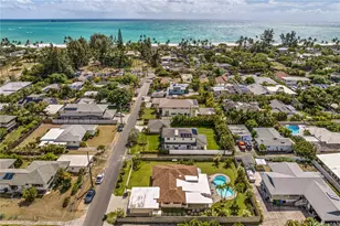 139 Hauoli St, Kailua, HI 96734 - Photo 2