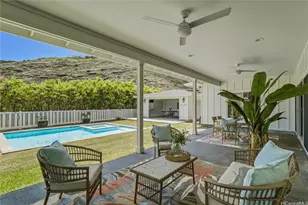 5872 Haleola St, Honolulu, HI 96821 - Photo 2