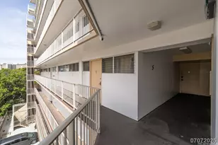 419 Keoniana St, Honolulu, HI 96815 - Photo 4