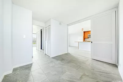 320 Liliuokalani Avenue #1504, Honolulu, HI 96815 - Photo 8