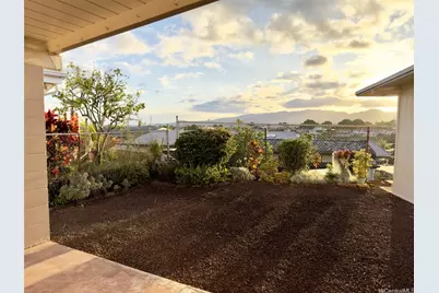 1724 Hooheke Street, Pearl City, HI 96782 - Photo 20