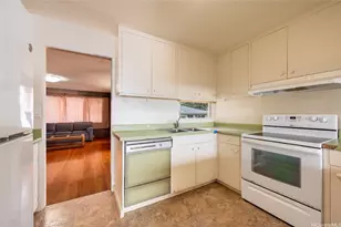 98-1383 Akaaka St, Aiea, HI 96701 - Photo 12