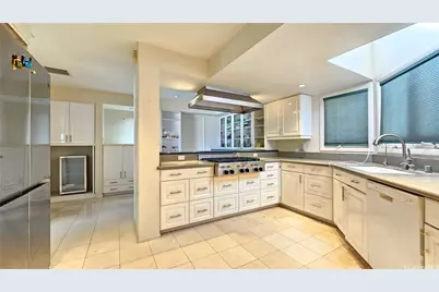 656 Kumukahi Place, Honolulu, HI 96825 - Photo 6