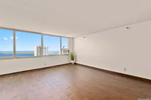 1060 Kamehameha Hwy, Pearl City, HI 96782 - Photo 2