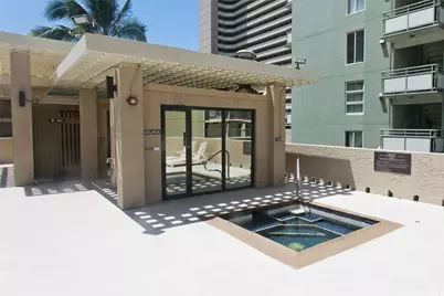 430 Lewers Street #1105, Honolulu, HI 96815 - Photo 4