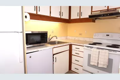 6710 Hawaii Kai Drive #304, Honolulu, HI 96825 - Photo 6
