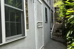 2158 Makanani Dr, Honolulu, HI 96817 - Photo 12
