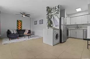 929 Ahana St, Honolulu, HI 96814 - Photo 1
