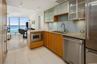 1177 Queen Street #3205, Honolulu, HI 96814 - Photo 6