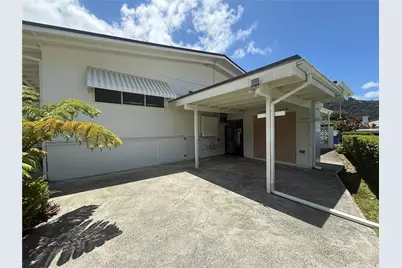 35 Country Club Road #Main House, Honolulu, HI 96817 - Photo 14