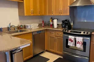 1296 Kapiolani Blvd, Honolulu, HI 96814 - Photo 2
