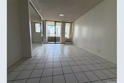 2240 Kuhio Avenue #1002, Honolulu, HI 96815 - Photo 4