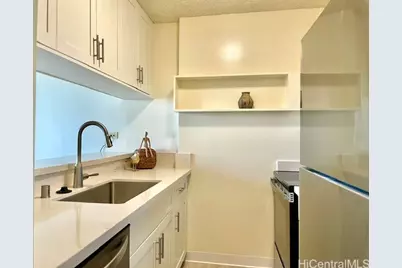 98-450 Koauka Loop #1410, Aiea, HI 96701 - Photo 4