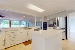 4812 Matsonia Dr, Honolulu, HI 96816 - Photo 14