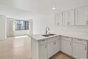 1314 Kalakaua Ave, Honolulu, HI 96826 - Photo 8