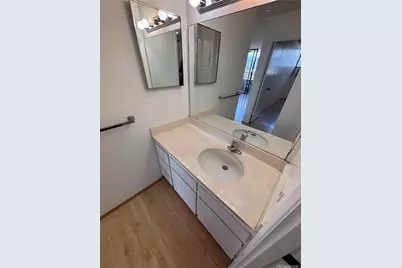 2240 Kuhio Avenue #2505, Honolulu, HI 96815 - Photo 12