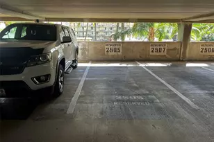 2240 Kuhio Ave, Honolulu, HI 96815 - Photo 16