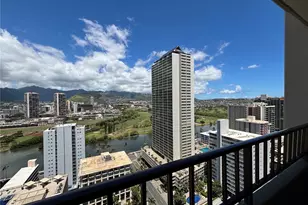 2240 Kuhio Ave, Honolulu, HI 96815 - Photo 2