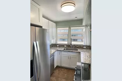 439 Keoniana Street #305, Honolulu, HI 96815 - Photo 8
