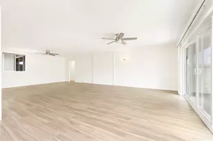 45-446 Kaneohe Bay Dr, Kaneohe, HI 96744 - Photo 8