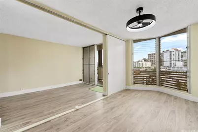 1535 Pensacola Street #910, Honolulu, HI 96822 - Photo 4