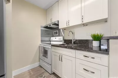 1535 Pensacola Street #910, Honolulu, HI 96822 - Photo 2