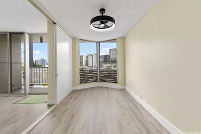 1535 Pensacola Street #910, Honolulu, HI 96822 - Photo 8