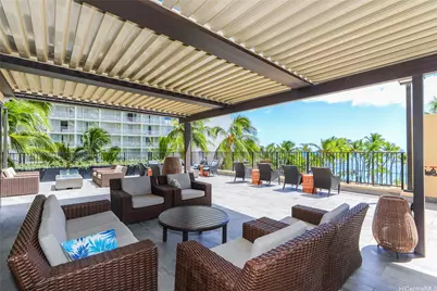 2470 Kalakaua Avenue #3901/3902 PH, Honolulu, HI 96815 - Photo 20