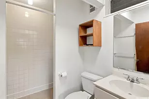 654 D Walea Pl, Honolulu, HI 96817 - Photo 16