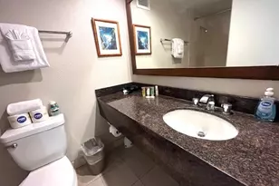 2045 Kalakaua Ave, Honolulu, HI 96815 - Photo 12