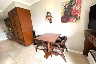 2045 Kalakaua Ave, Honolulu, HI 96815 - Photo 6