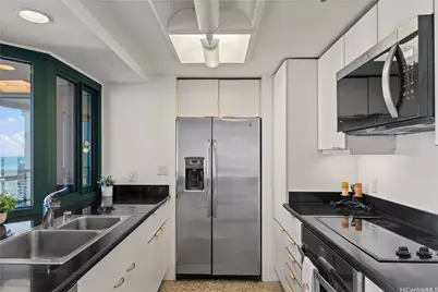 1888 Kalakaua Avenue #2405, Honolulu, HI 96815 - Photo 6