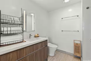 1500 Rycroft St, Honolulu, HI 96814 - Photo 16