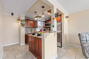 2121 Ala Wai Blvd, Honolulu, HI 96815 - Photo 8