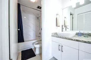 2240 Kuhio Ave, Honolulu, HI 96815 - Photo 8