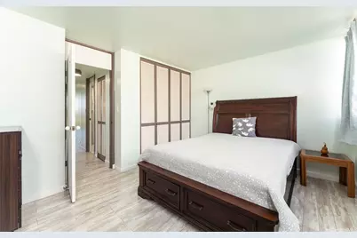 500 University Avenue #320, Honolulu, HI 96826 - Photo 18