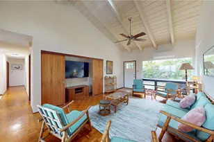 663 Kalaau Pl, Honolulu, HI 96821 - Photo 2