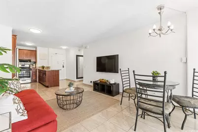 2465 Kuhio Avenue #304, Honolulu, HI 96815 - Photo 1