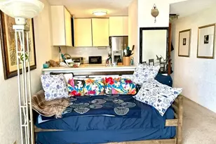 300 Wai Nani Way, Honolulu, HI 96815 - Photo 16