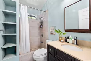 2243 Seaview Ave, Honolulu, HI 96822 - Photo 16