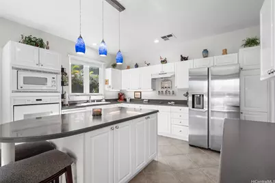 1004 Kaolo Street, Honolulu, HI 96825 - Photo 8