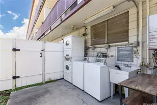 2717 S King St, Honolulu, HI 96826 - Photo 10