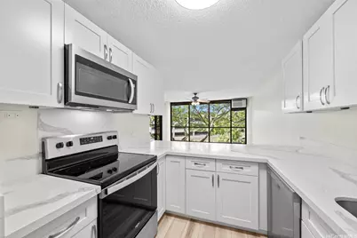 60 N Beretania Street #402, Honolulu, HI 96817 - Photo 8