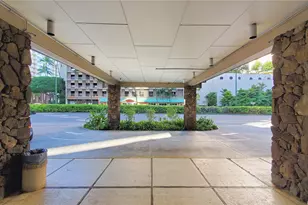 1720 Ala Moana Blvd, Honolulu, HI 96815 - Photo 14