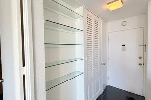 400 Hobron Ln, Honolulu, HI 96815 - Photo 10