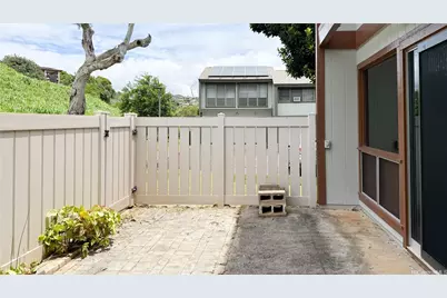 98-1091 Komo Mai Drive #A, Aiea, HI 96701 - Photo 4