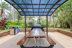 411 Hobron Ln, Honolulu, HI 96815 - Photo 16