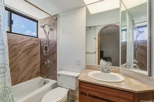 3050 Ala Poha Pl, Honolulu, HI 96818 - Photo 8