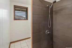 1329 Kaihee St, Honolulu, HI 96822 - Photo 12