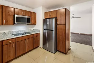 1329 Kaihee St, Honolulu, HI 96822 - Photo 2